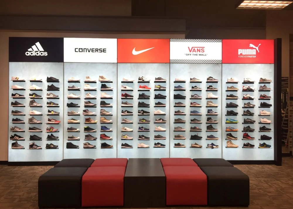 XP Retail Project Spotlight Magnetic Shoe Wall